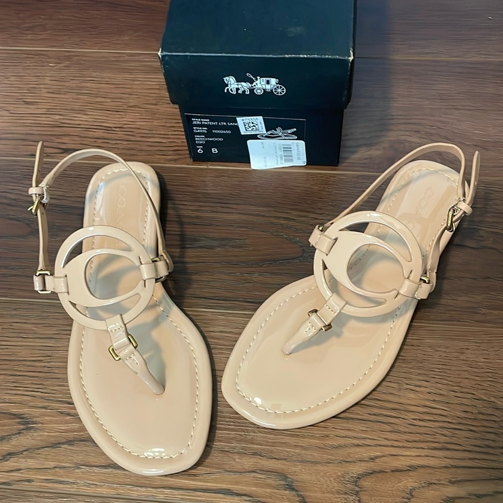 Coach Jeri Patent Ltr sandal